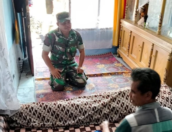 Respon Cepat Babinsa Koramil 2401/Rancaekek beserta Jajaran monitoring Penemuan Mayat di Saung Pesawahan Desa Sukamanah Rancaekek